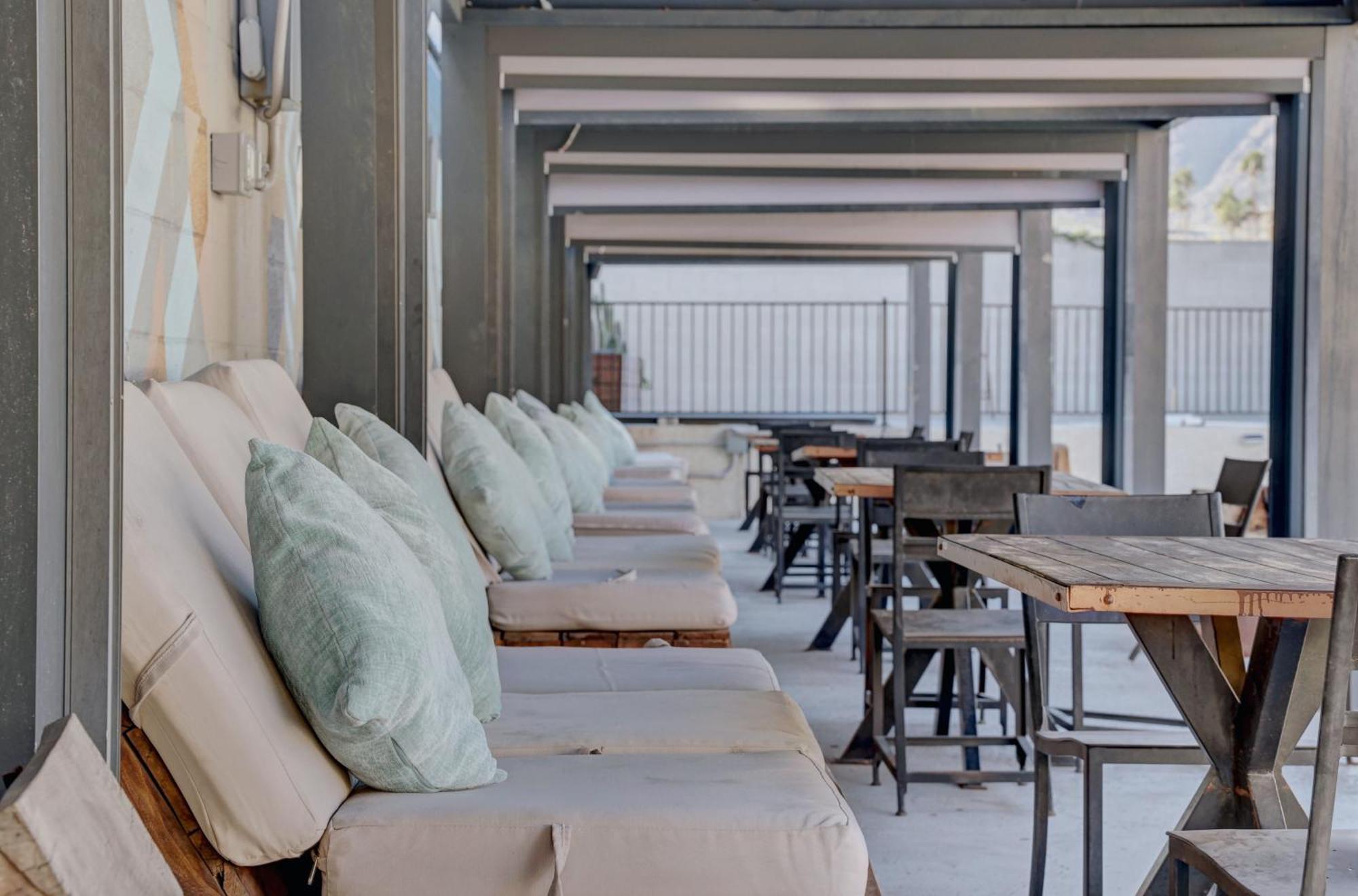The Infusion Beach Club Palm Springs Dış mekan fotoğraf